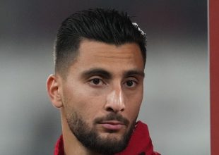 Πολωνία – Αλβανία: Με Κεντζιόρα οι γηπεδούχοι, με Στρακόσα οι φιλοξενούμενοι στο βασικό σχήμα