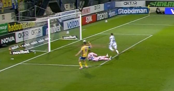 Αστέρας AKTOR – Παναθηναϊκός: Το αυτογκόλ της χρονιάς στην Τρίπολη, ο Ίνγκασον σκόραρε με την πλάτη στην εστία της ομάδας του