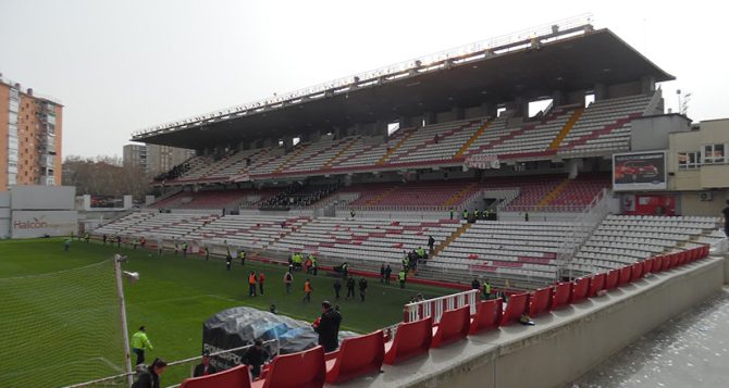 Στο «καυτό» Βαγιέκας η ΑΕΚ: Ένα γήπεδο σε κρίση και ένταση