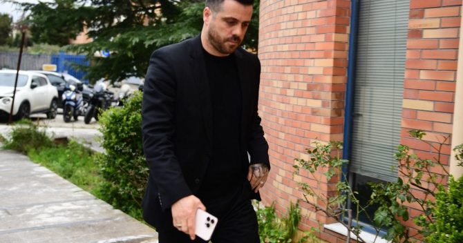 Βιεϊρίνια: “Καλό είναι που δίνουμε το πρώτο ματς στην Τούμπα, θέλουμε να πάρουμε το πρωτάθλημα”