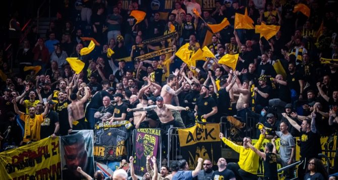 Ο Γκρέι αποθέωσε τον λαό της ΑΕΚ: «Οι καλύτεροι στην Ευρώπη!» (ΦΩΤΟ) Ο Γκρέι αποθέωσε τον λαό της ΑΕΚ: «Οι καλύτεροι στην Ευρώπη!» (ΦΩΤΟ)