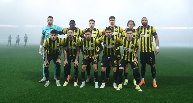 Ενωσίτης από κούνια: Απίστευτος μπόμπιρας ξέρει  όλους τους παίκτες της ΑΕΚ (VIDEO)