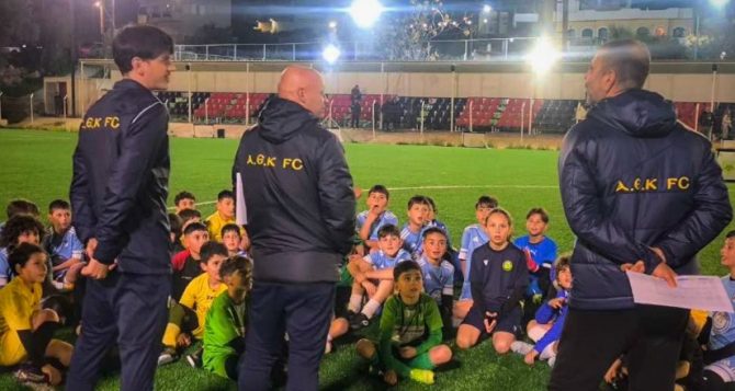 Ακαδημίας  ΑΕΚ:  Πάνω από 500 παιδιά στα δοκιμαστικά σε Χανιά και Ηράκλειο