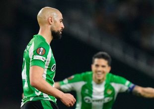 Μπέτις – Παναθηναϊκός: Το γκολ του Άμραμπατ για το 2-0 της Μπέτις, με ευθύνη του Λαφόν