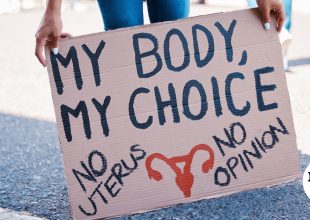 ΕλΕΔΑ: Υπό αίρεση το δικαίωμα των γυναικών στην άμβλωση στην Ελλάδα;
