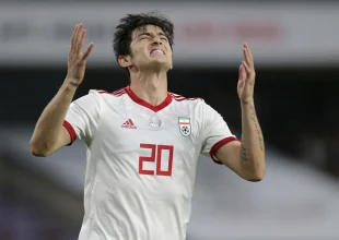 Ιράν: Ο Αζμούν δεν κλήθηκε στην εθνική για “απιστία” στην κυβέρνηση