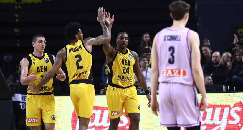 Τελικός πρώτης θέσης για τη Βασίλισσα στο Βερολίνο!