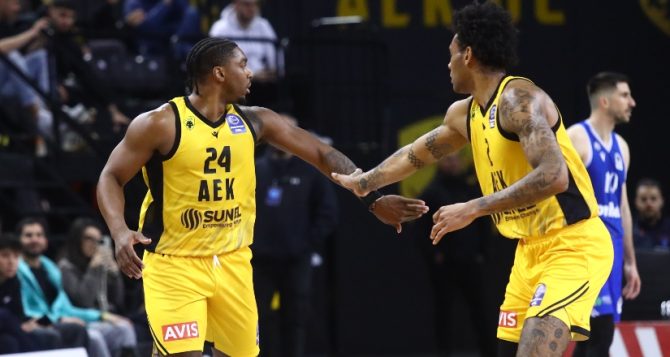 Και στο τέλος κερδίζει πάντα η Βασίλισσα!