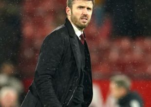 Κάρικ: “Δεν μπορώ να καταλάβω γιατί έδωσε πέναλτι στον Κούνια και μετά δεν δίνεται το κράτημα με τα δύο χέρια στον Ντιαλό”