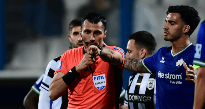 Άχαστος ο ΠΑΟΚ με διαιτητή τον Φωτιά – Τρέχει σερί 10 νικών
