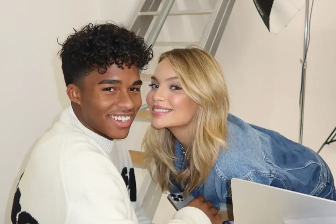 Λιόν: Ο Έντρικ “κουβαλά” τη σύζυγό του παντού – Η αφιέρωση στα παπούτσια του