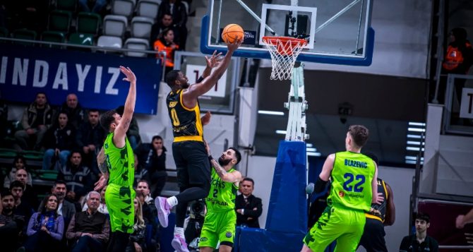 Βήμα πρωτιάς για τη Βασίλισσα απέναντι στην Τόφας!