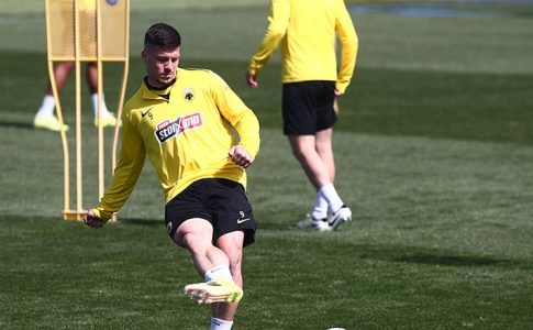 Χωρίς «ανάσα» η ΑΕΚ: Προπόνηση και το Πάσχα ενόψει Ράγιο και ΠΑΟΚ