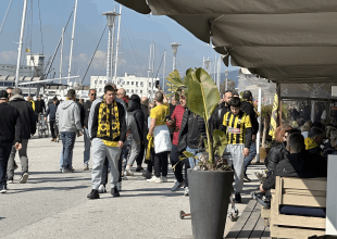 Κιτρίνισε ο Βόλος από τον λαό της ΑΕΚΑΡΑΣ! (VIDEO)