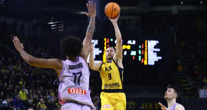 LIVE: Άλμπα Βερολίνου – ΑΕΚ