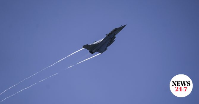 Γιατί πετούν μαχητικά αεροσκάφη πάνω από την Αθήνα