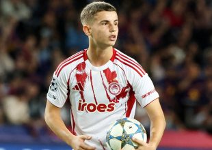 Μουζακίτης: Η Πόρτο παρακολουθεί στενά την περίπτωση του παίκτη του Ολυμπιακού, σύμφωνα με την “A Bola”