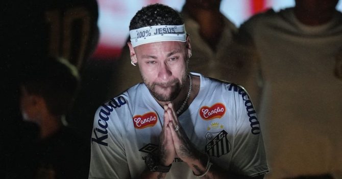 Νεϊμάρ: “Πικραμένος που έμεινα εκτός των προσεχών κλήσεων της εθνικής Βραζιλίας, το όνειρο όμως παραμένει ζωντανό”