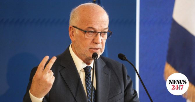 Τέμπη: Έκθετος ο Φλωρίδης – Όταν έλεγε πως η αίθουσα είναι “κατάλληλη”