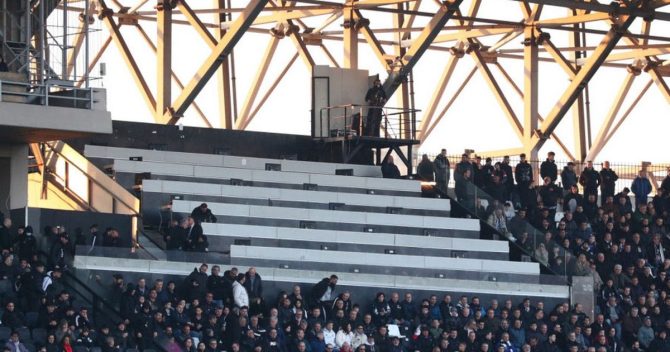 ΠΑΟΚ: Αυτή είναι η ποινή της ΔΕΑΒ στον Δικέφαλο για το “ντου” των οπαδών στα δημοσιογραφικά της Τούμπας