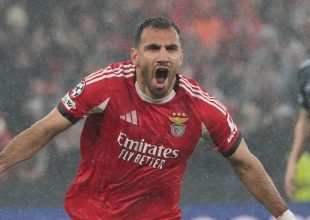 Μπενφίκα – Γκιμαράες 3-0: Άνετο τρίποντο με επιστροφή στα γκολ για τον Παυλίδη