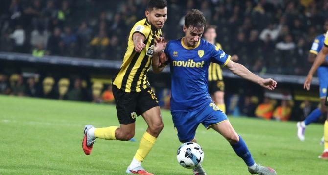 Οι παίκτες του Παναιτωλικού ψηφίζουν «δαγκωτό» Ν. Φιλαδέλφεια για την πιο επιβλητική έδρα (vid)