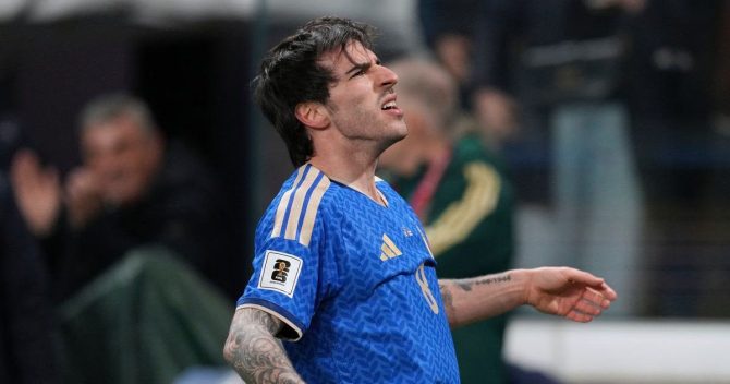 Playoffs Μουντιάλ 2026: Ένα βήμα από τα τελικά η Ιταλία, πρόκριση με τεσσάρες για Κόσοβο και Δανία