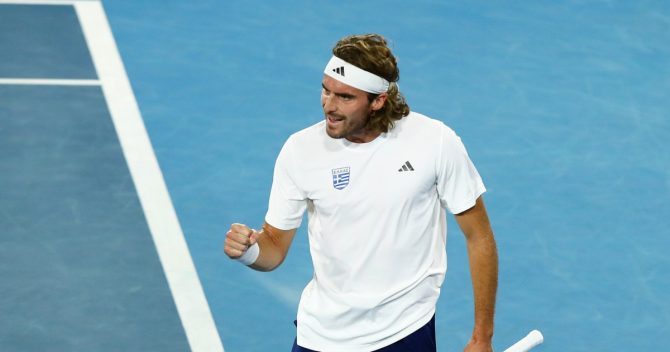 Ο Τσιτσιπάς θα αγωνιστεί στο Μόναχο αντί της Βαρκελώνης