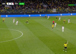 Άπιαστη κεφαλιά του Ζίνι για το 3-0! (VIDEO)