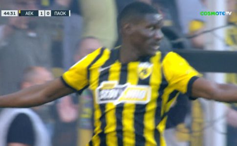 ΑΕΚ – ΠΑΟΚ: Το ακυρωμένο γκολ του Ζίνι για επιθετικό φάουλ (VID)