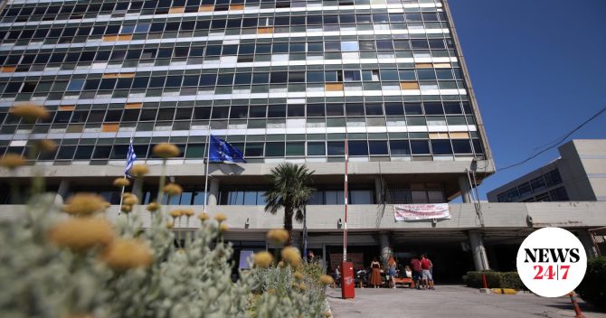 Θεσσαλονίκη: Εξετάσεις με τάμπλετ στο ΑΠΘ