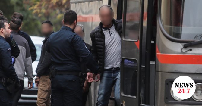 Αστυνομικός Βουλής: 4 φορές ισόβια και 80 έτη για την κακοποίηση των παιδιών του