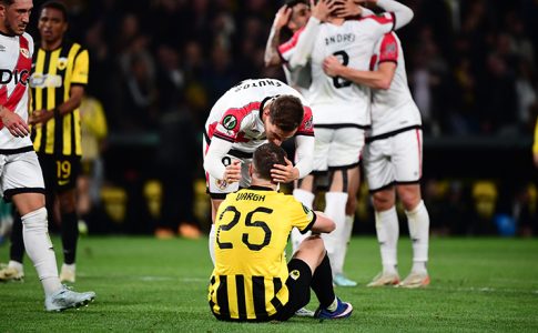 Χειροκρότησαν την ΑΕΚ οι παίκτες της Ράγιο (VID)