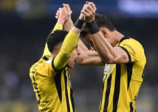 Στο +8 από τον ΠΑΟΚ η ΑΕΚ μετά τη μεγάλη νίκη