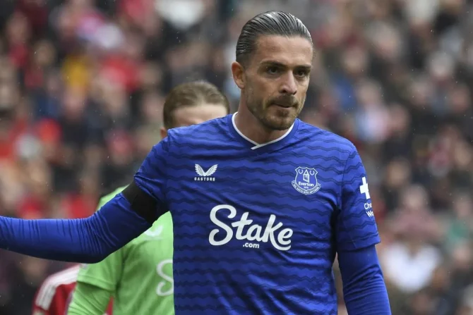 Έβερτον: Ο Γκρίλις μέθυσε ξανά και αποκοιμήθηκε σε μπαρ στο Μάντσεστερ μετά από ξενύχτι