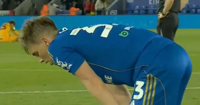 Η Λέστερ υποβιβάστηκε στη League One δέκα χρόνια μετά την κατάκτηση της Premier League