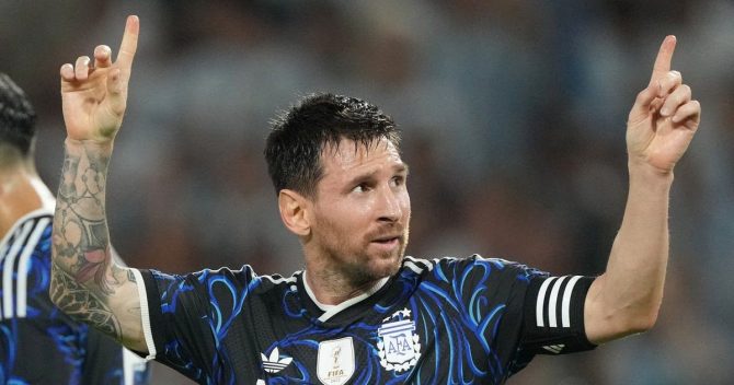 Εθνική Αργεντινής: Σόου Μέσι και συγκινητικές στιγμές στο πιθανόν τελευταίο εντός συνόρων παιχνίδι του με το εθνόσημο