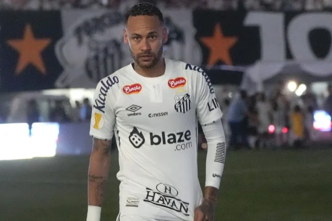 Νεϊμάρ: Το σεξιστικό σχόλιό του για διαιτήτη που προκάλεσε έντονες αντιδράσεις στη Βραζιλία