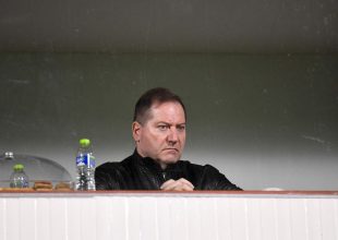 Νταβέλης κατά των παικτών: “Αρκετά με το σκωτσέζικο ντους όσων δεν σέβονται την ομάδα, θα τους συνετίσουμε”