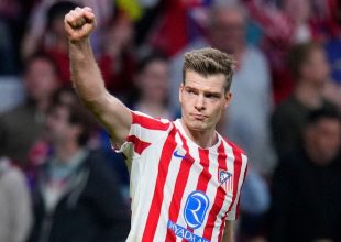 Μίλαν: Ο Σέρλοθ είπε το “ναι” στους ροσονέρι για τη νέα σεζόν