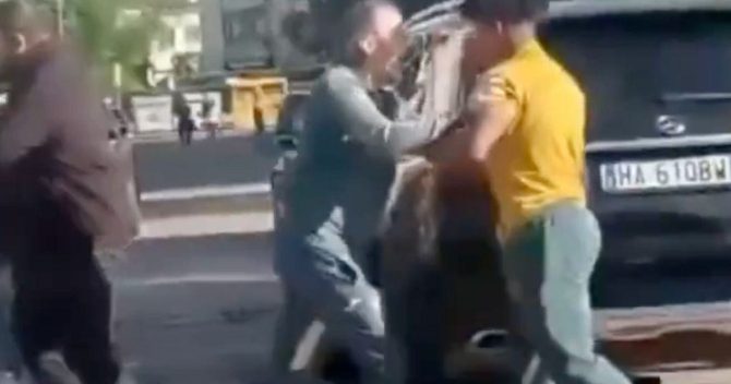 Βερόνα: Ο Γκιφτ Όρμπαν πιάστηκε στα χέρια με οπαδό μετά το ματς με τη Μίλαν