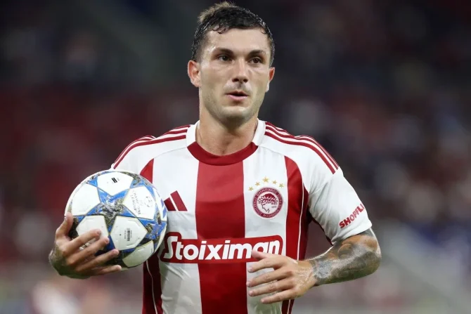 Ολυμπιακός: Σκέψεις στην Πάρμα για αγορά των δικαιωμάτων του Στρεφέτσα