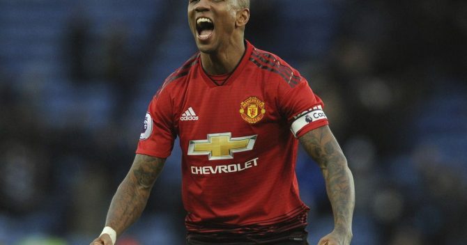 Τέλος εποχής: Ο Άσλεϊ Γιανγκ ανακοίνωσε ότι σταματάει την ποδοσφαιρική του καριέρα