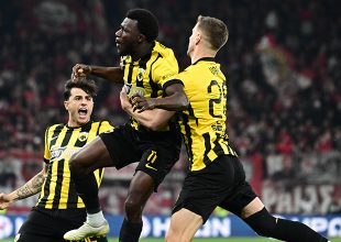 Πρωταθληματικό «διπλό» στο Καραϊσκάκη για την ΑΕΚ – Ισοπέδωσε τον Ολυμπιακό!