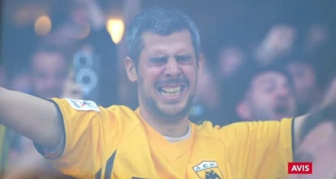 Σχόλιο-έπος από τη γυναίκα του δακρυσμένου Ενωσίτη: «Έτσι δεν έκλαψε ούτε όταν γέννησα τα παιδιά του»