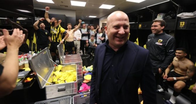 «Κάηκαν» τα κιτρινόμαυρα αποδυτήρια και το… δώρο Νίκολιτς στους παίκτες