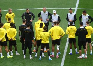 Τα “κλικ” από την τελευταία προπόνηση της ΑΕΚ πριν τη Ράγιο (ΦΩΤΟ)