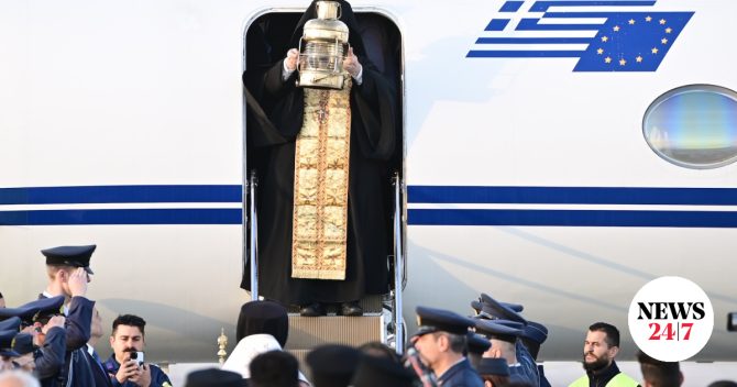 Εν αναμονή της άφιξης του Αγίου Φωτός στην Ελλάδα