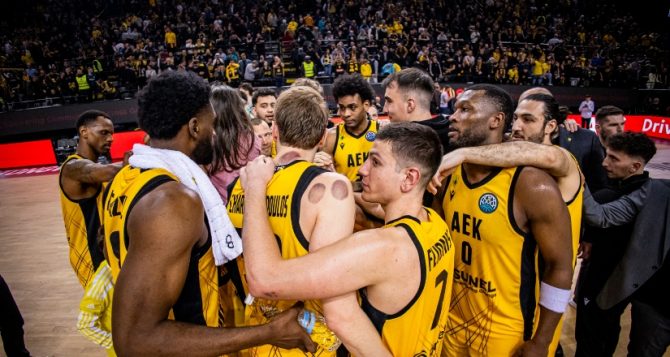 Με πάθος για την πρόκριση η Βασίλισσα στο καμίνι της Sunel Arena!