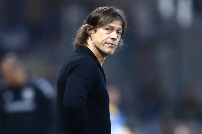 Ξέσπασμα Αλμέιδα κατά Σεβίλλης: “Μία ημέρα πριν με απολύσουν, μου είπαν ότι θα έμενα μέχρι το τέλος”